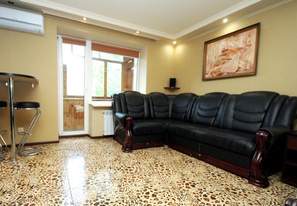 Pechersk Apartment In Kiev Center ห้อง รูปภาพ